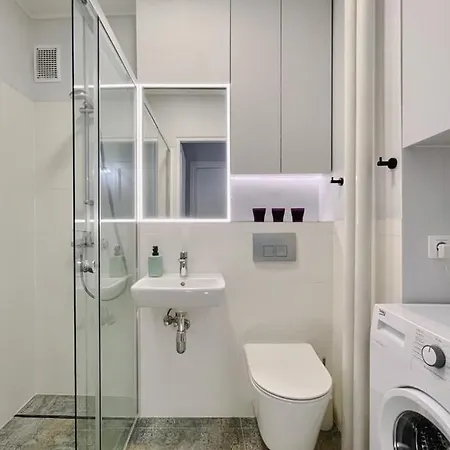 Apartament Przy Atrium, Stacja Metra Rondo Onz Warsaw Exterior photo