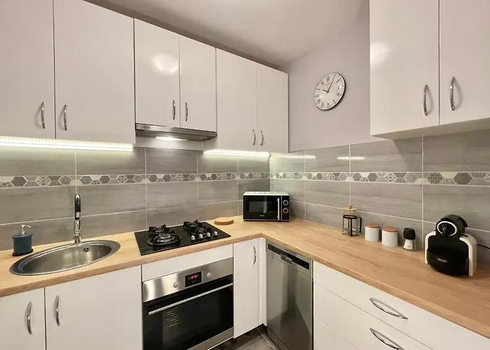 Apartament Przy Atrium, Stacja Metra Rondo Onz